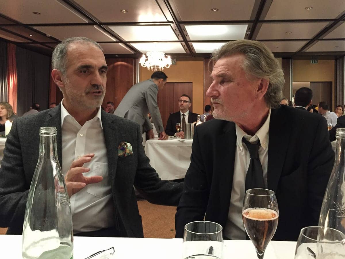 Michel Drappier (links) im Gespräch mit einem Gast