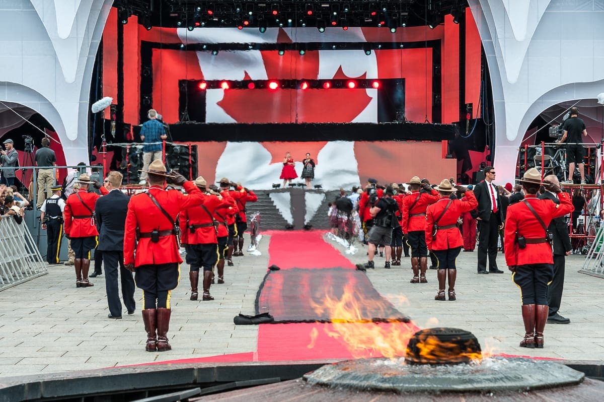 Bei der Nationalhymne "O Canada"