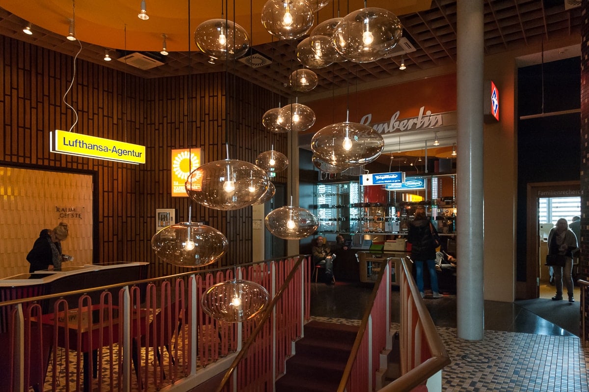 Ladenzeile im Deutschen Auswandererhaus Bremerhaven