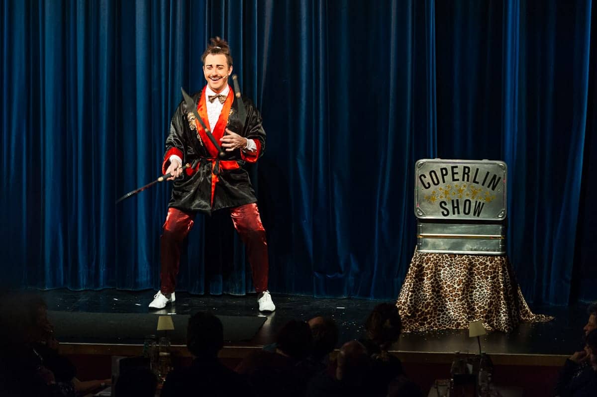 Der große Coperlin (Dustin Nicolodi) als Samurai