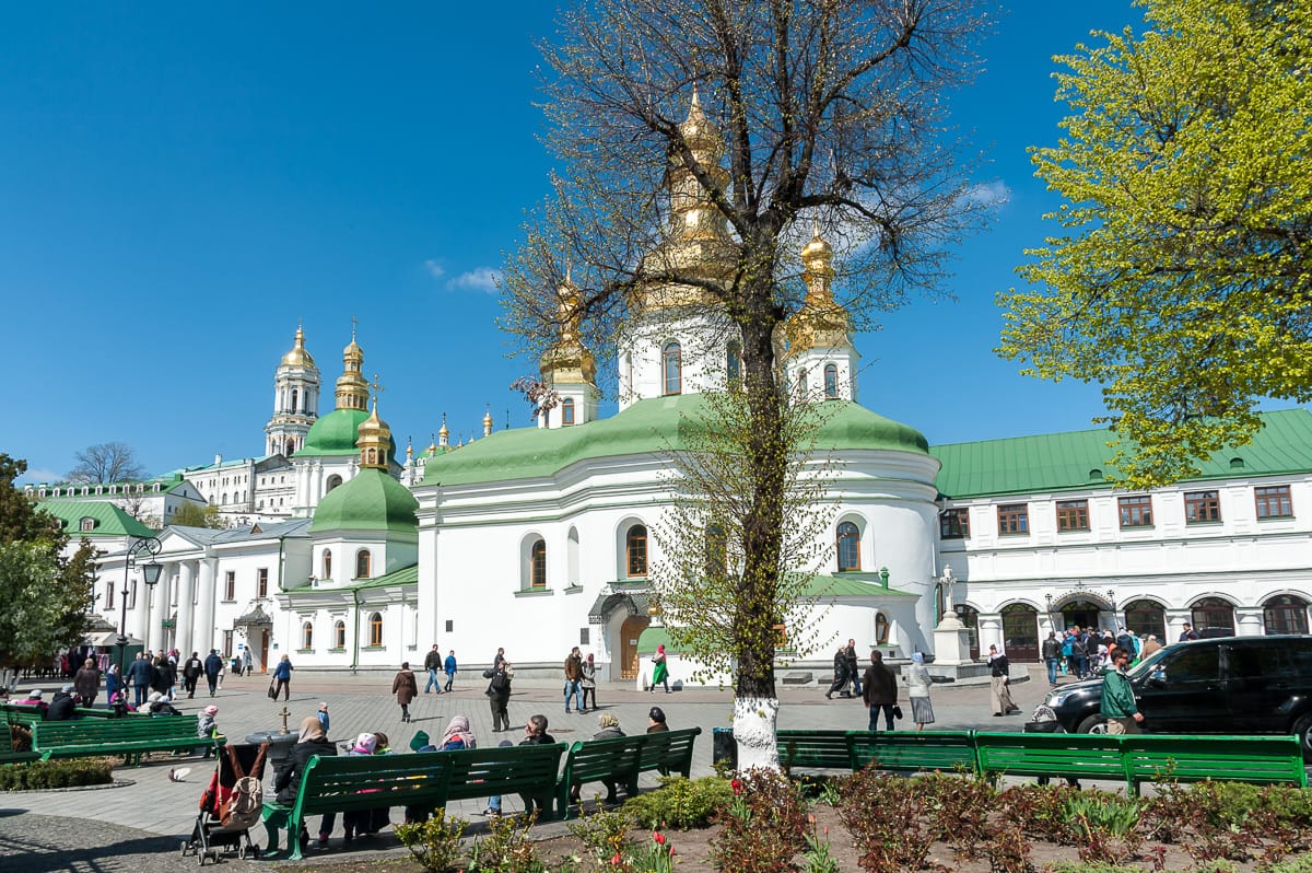Untere Lavra mit Eingang zu den nahen Höhlen