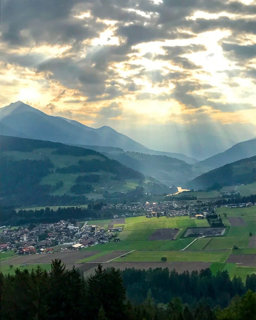 Ausblick aus dem Zimmer übers Pustertal