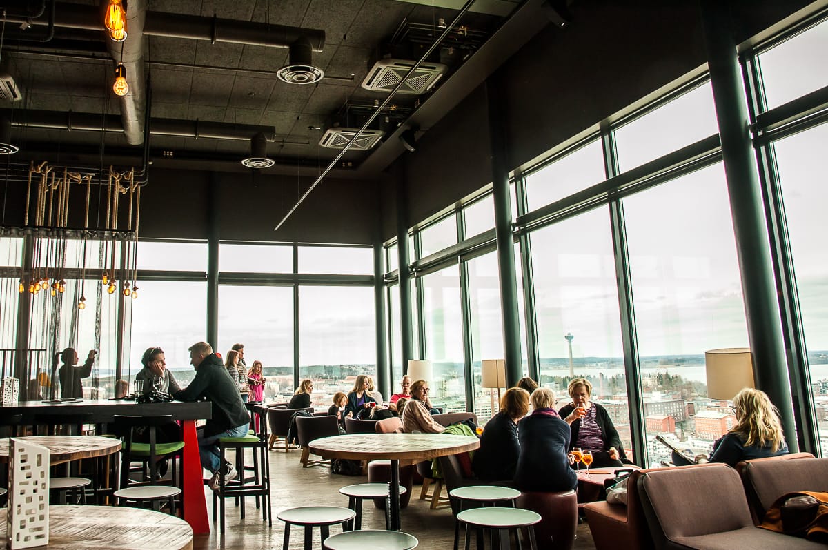 Moros Sky Bar im Sokos Hotel