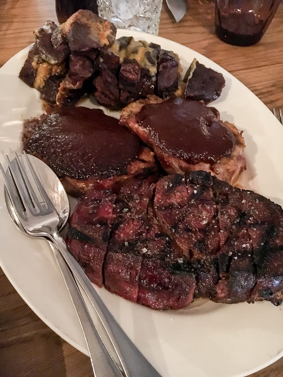 Fleisch in unterschiedlicher Weise