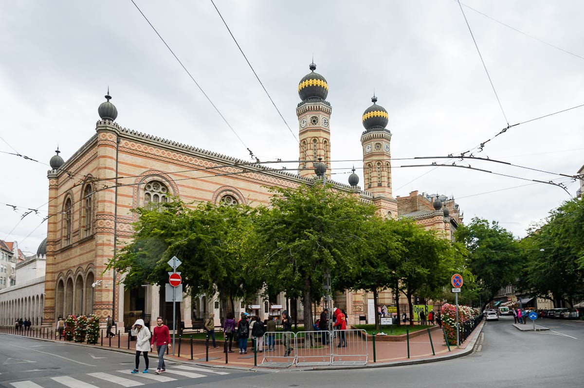 Die große Synagoge in der Dohany-Straße im maurischen Stil