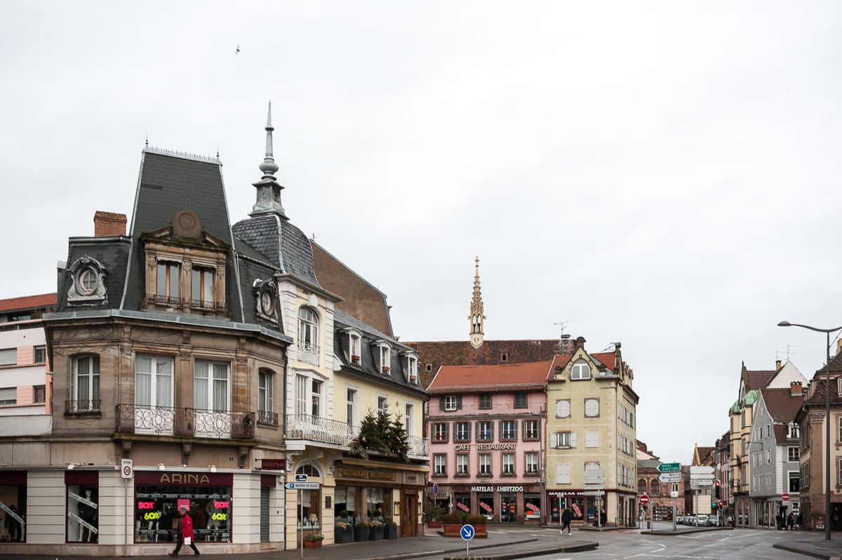 Restaurant auf der linken Seite