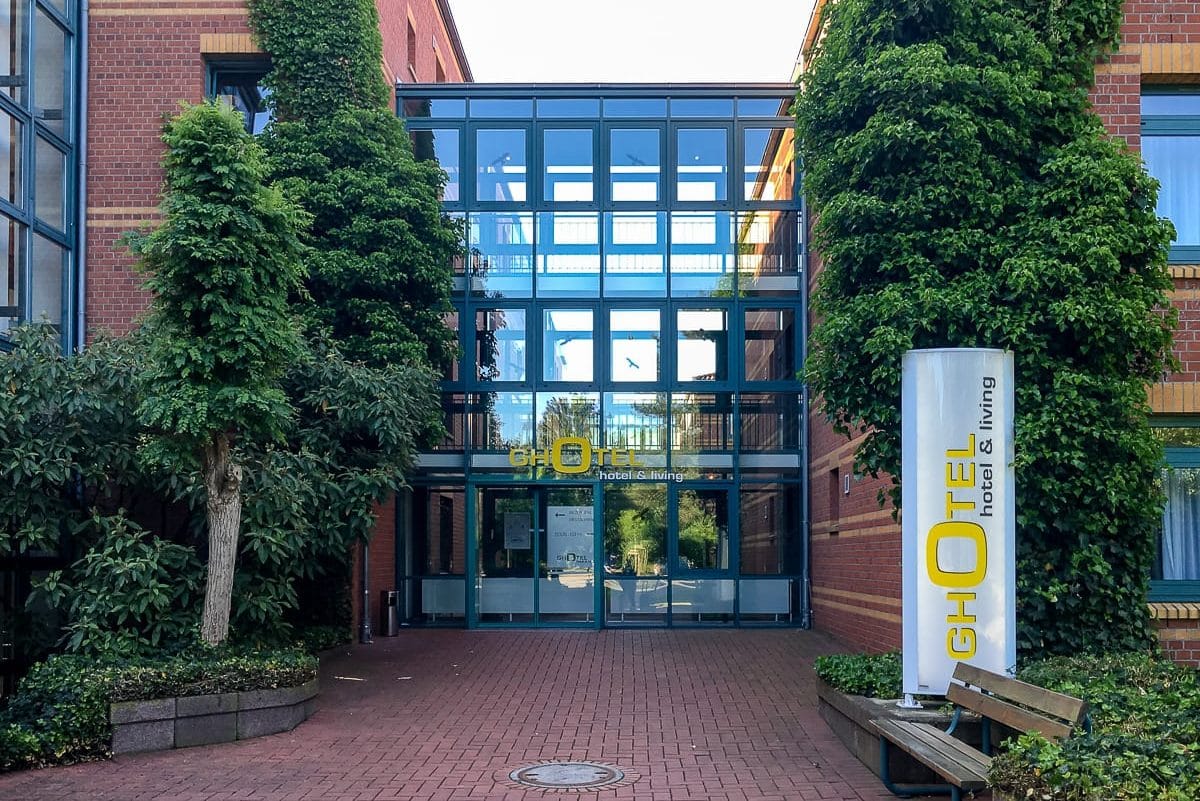 GHotel Hannover - Eingang vom Parkplatz aus