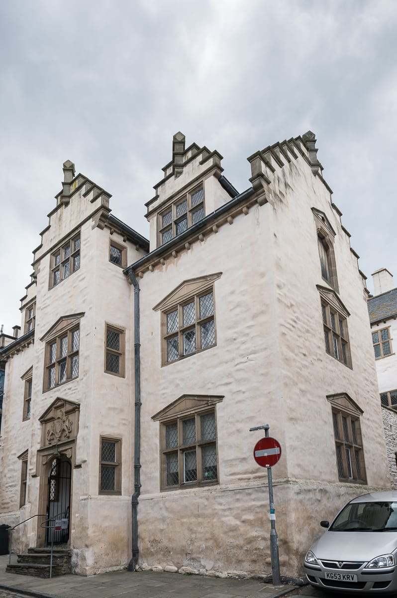 Plas Mawr
