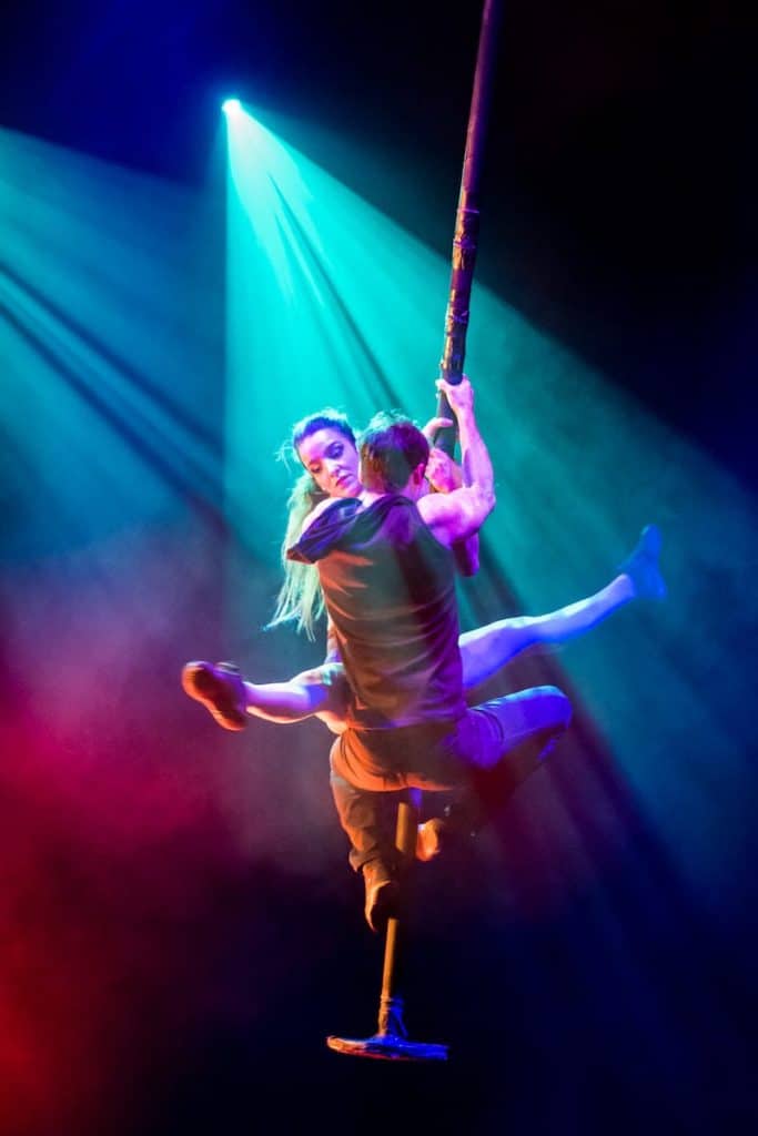 Swinging Pole Performance
