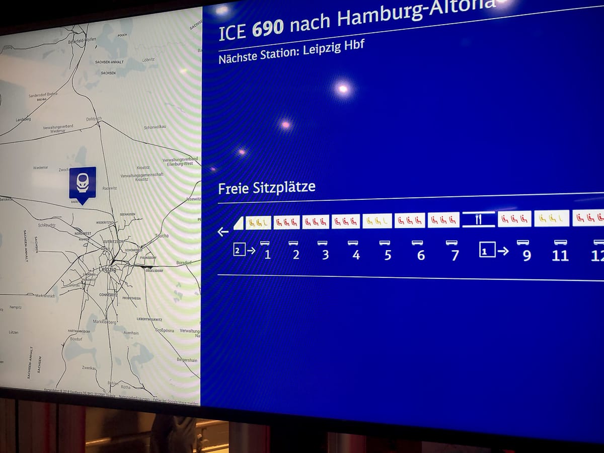 Echtzeitanzeige für freie Sitzplätze - hier in einem Zug zwischen meiner Heimatstadt <a href=