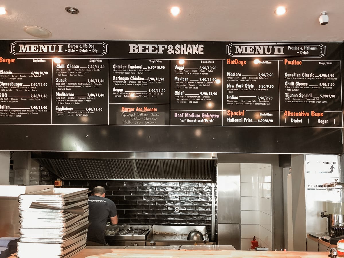 Theke im Beef & Shake, Hannover