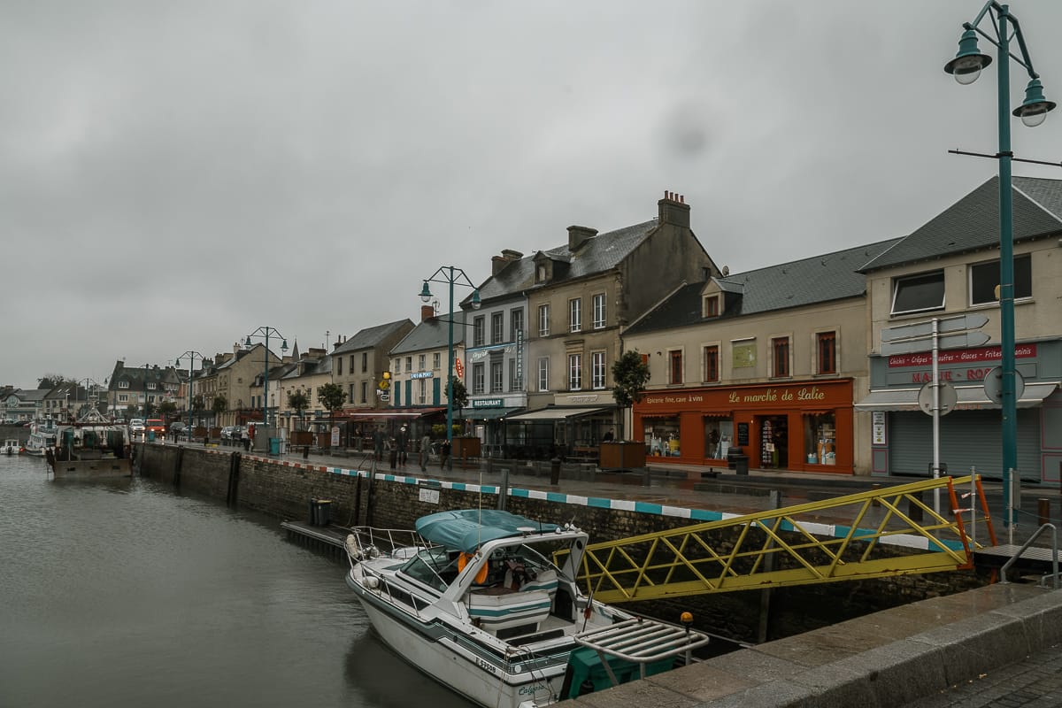 Historische Hafen von Port-en-Bessin.