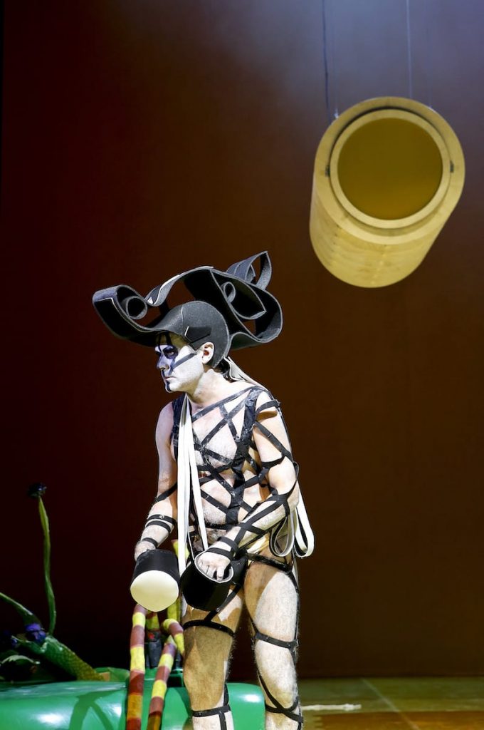 Ekkehard Freye als Zebra, Foto: © Birgit Hupfeld