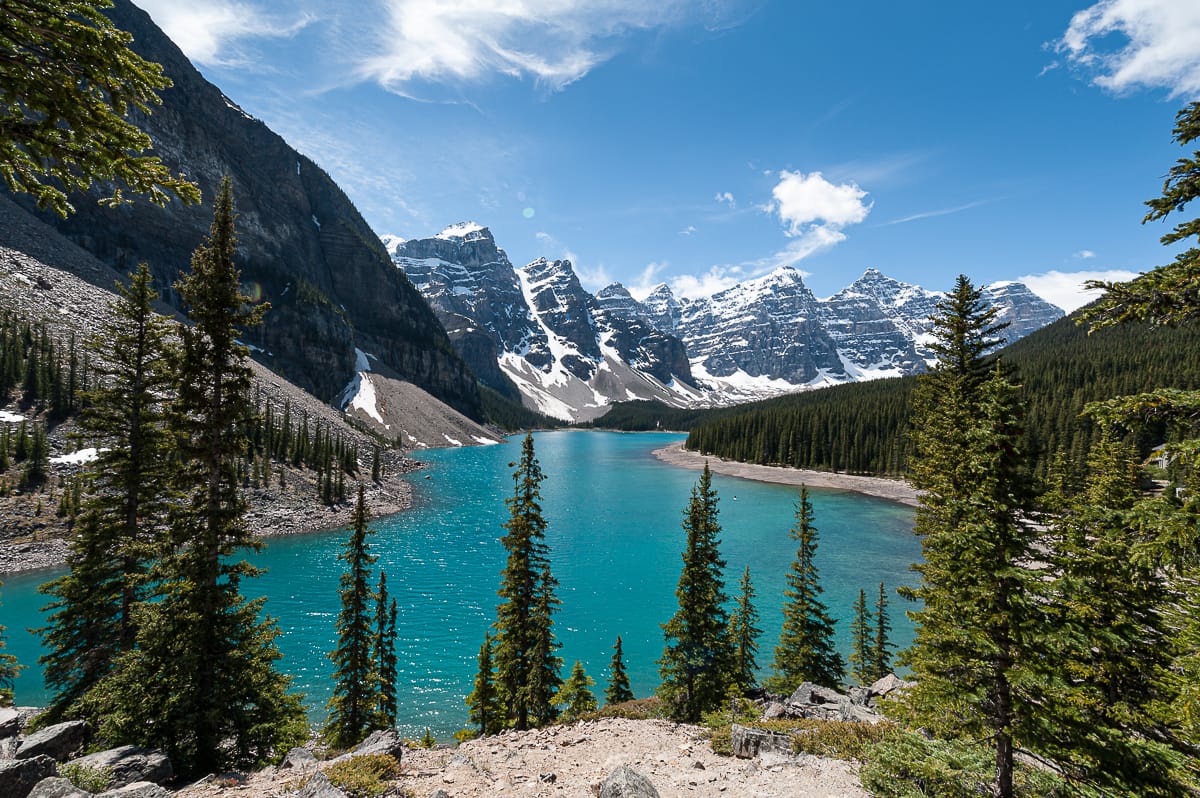 Blick auf den Moraine Lake im the Valley of Ten Peaks, Banff National Park.